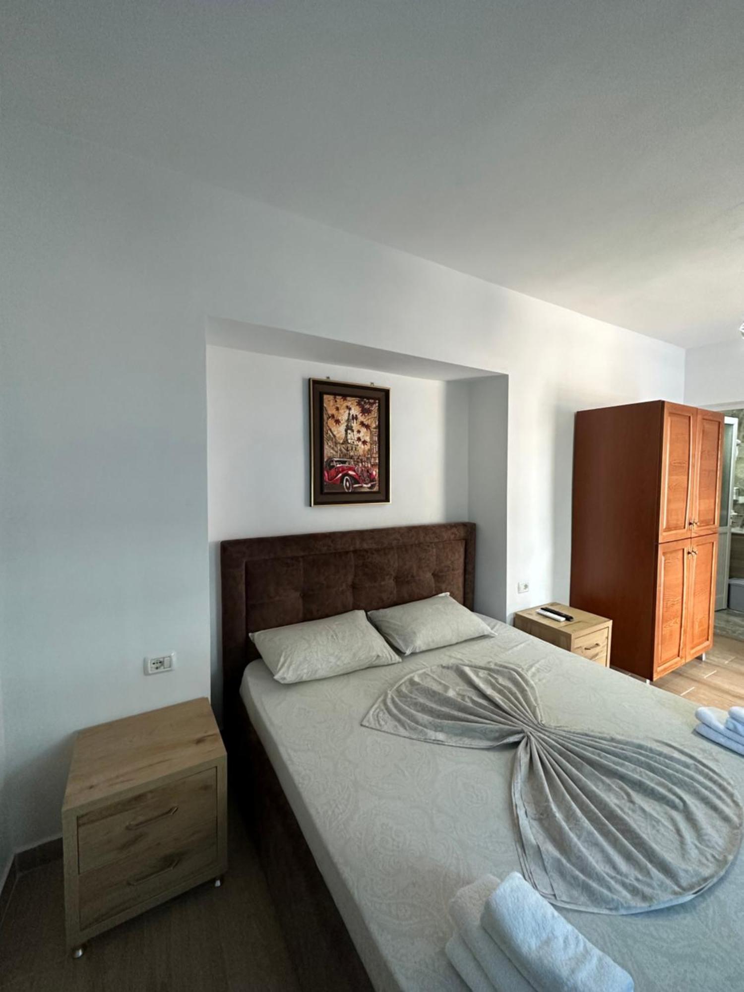 Jona Rooms Химара Экстерьер фото